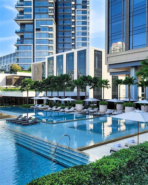 bangkok four seasons hotel.